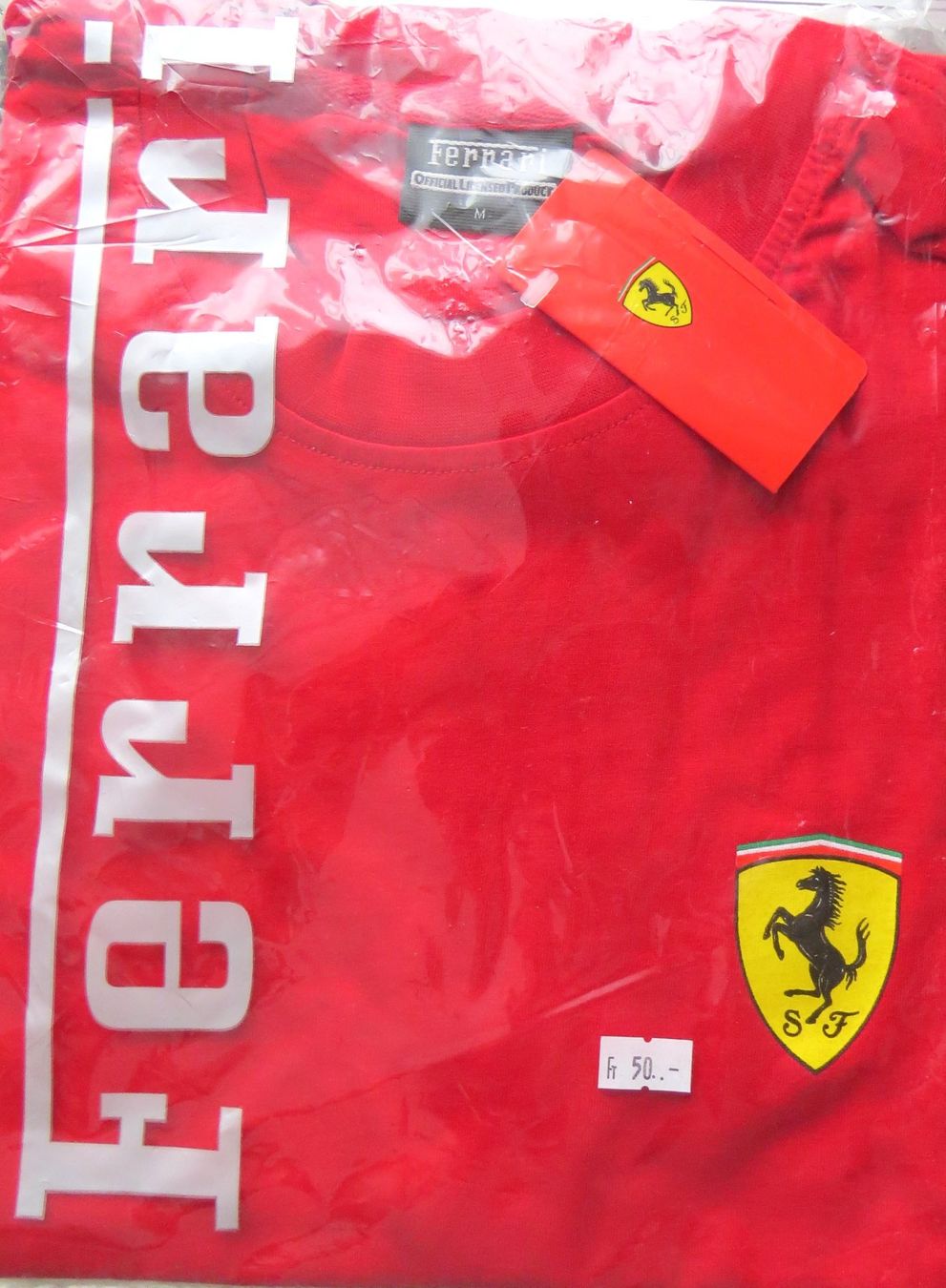 Ferrari T-Shirts: Lizenziertes Ferrari T-Shirt – Neu und originalverpackt aus Ettingen von campione_1 1
