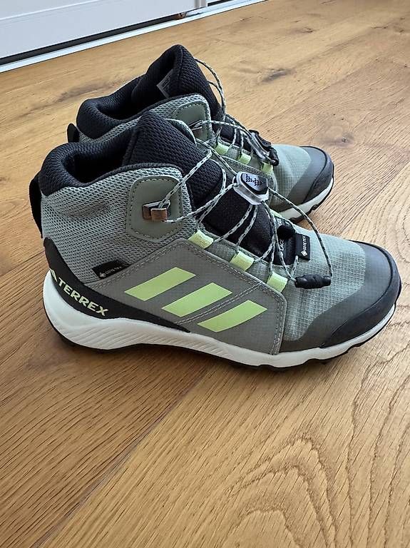 Adidas Scarpe per ragazzi: Adidas Terrex Outdoorschuh – Usato da Steinach venduto da Kec