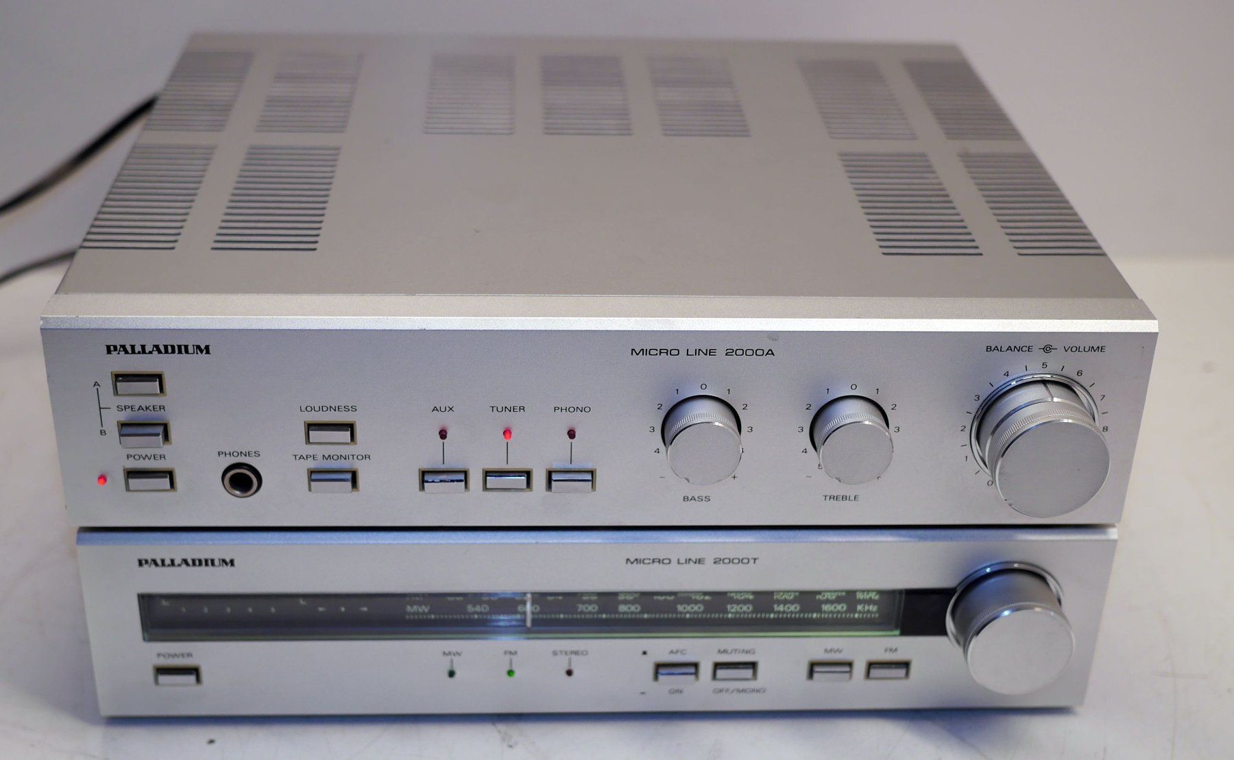 Amplificatori: Palladium Micro Line 2000A und 2000T – Usato da Männedorf venduto da livesteam