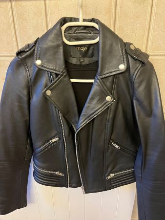 Lederjacke von Maje, Grösse 34, in schwarz