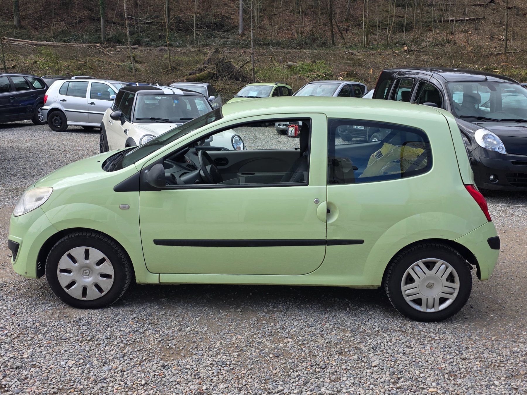Renault Autos: Renault Twingo 115000 1.2 2008 Schalter Kupplung Schwach – Gebraucht aus Leuggern von AutoVermittlungAG 2