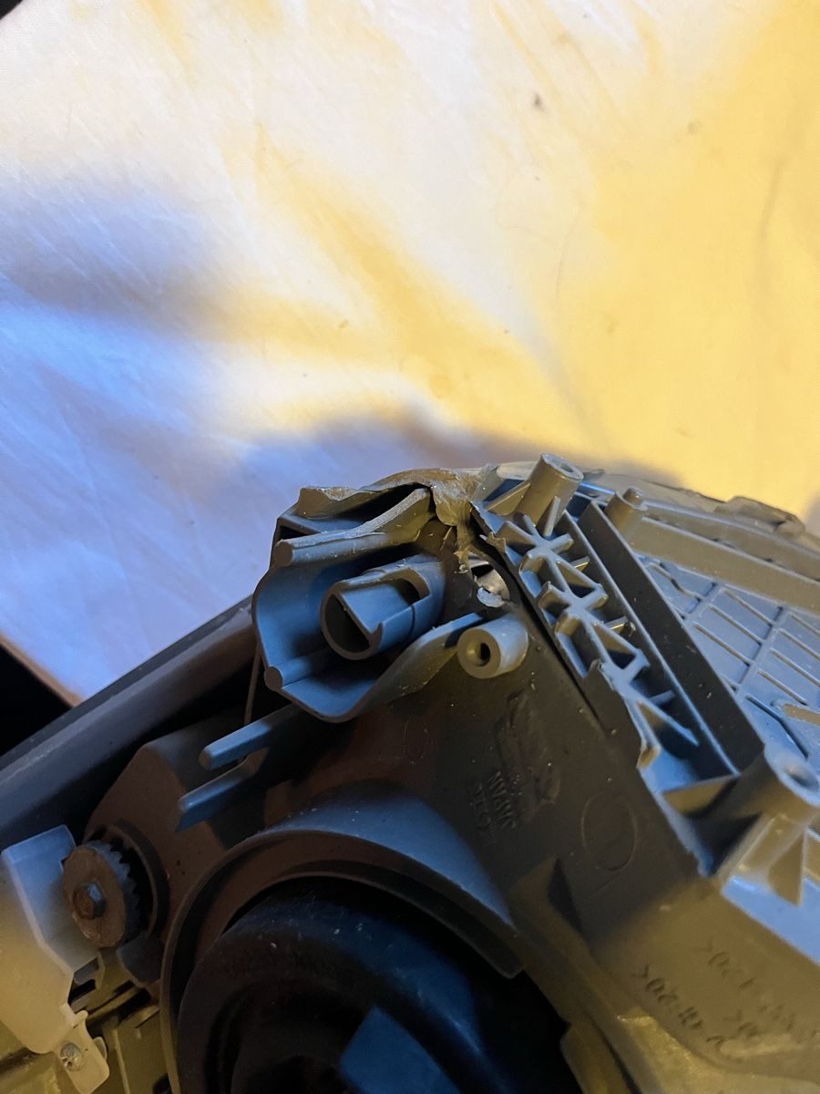 Fari: Daihatsu Frontscheinwerfer Defekt 3stk – Difettoso da bretzwil venduto da nightflasher 5
