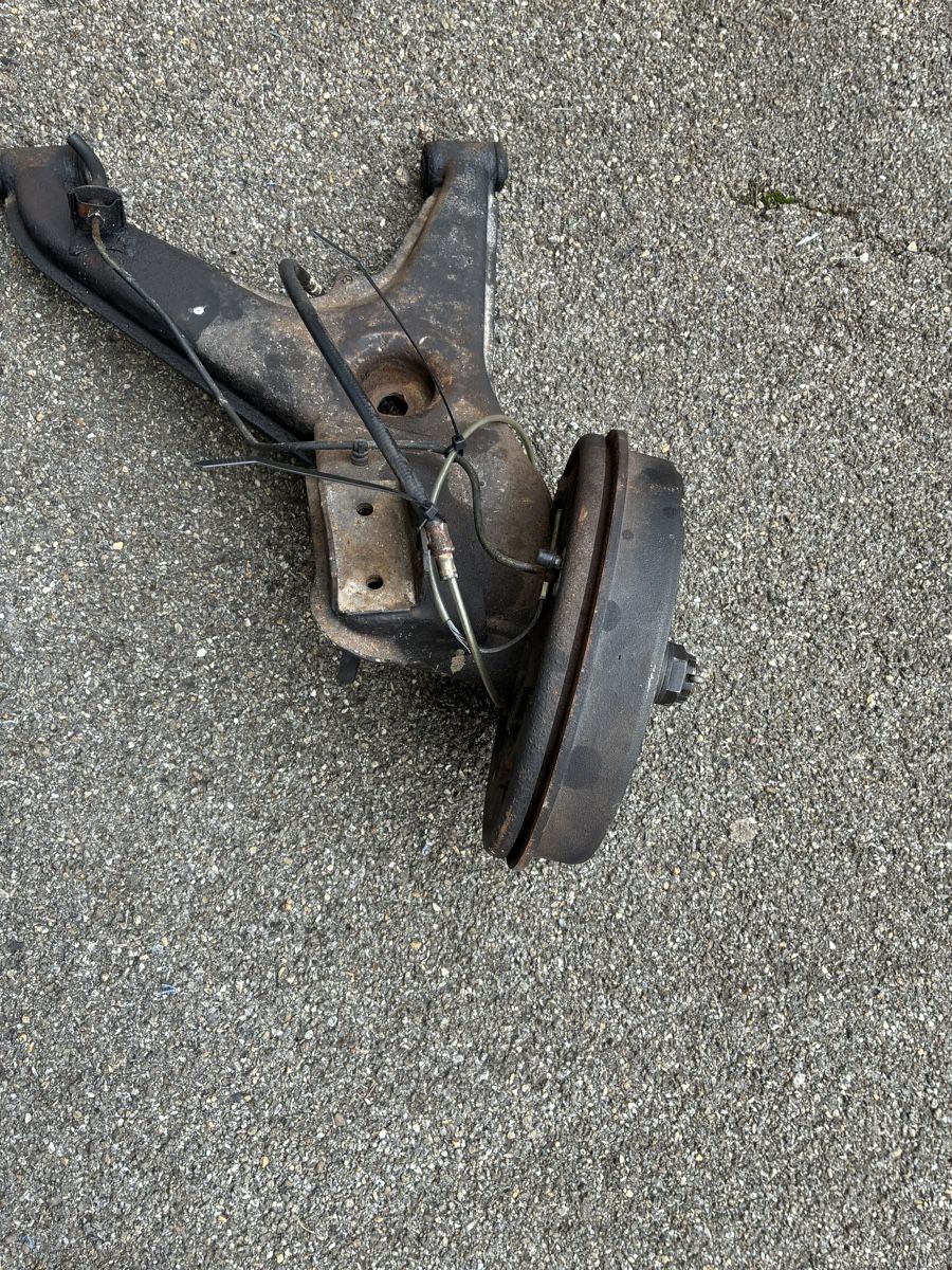 BMW Autres accessoires p. véhicule: E21 Längslenker – D'occasion à Grenchen par Netii10 2