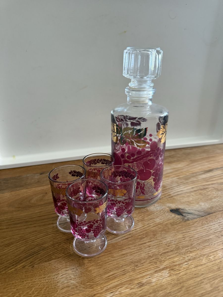 Gläser: Schnapsgläser mit Flasche – Gebraucht aus Dietwil von SumSum13 1