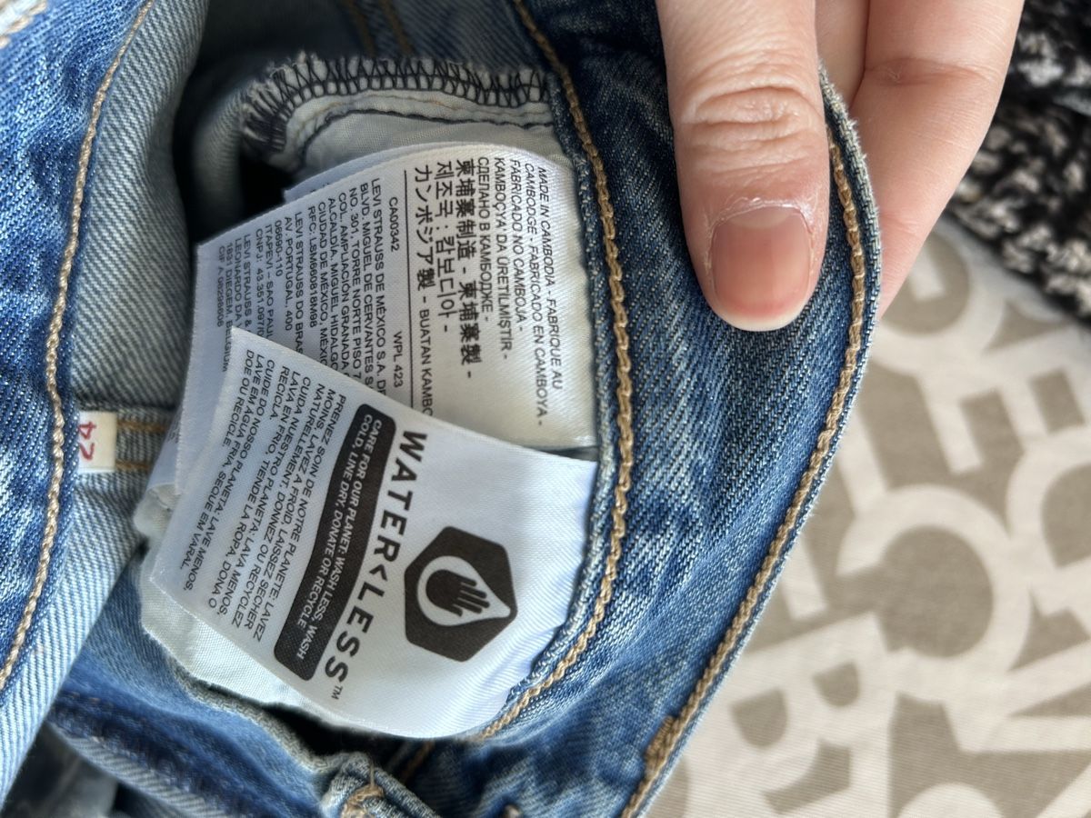 Levi's Gonne: Gonna jeans LEVI’S – Nuovo (secondo la descrizione) da Castel San Pietro venduto da sof_5f2g 4