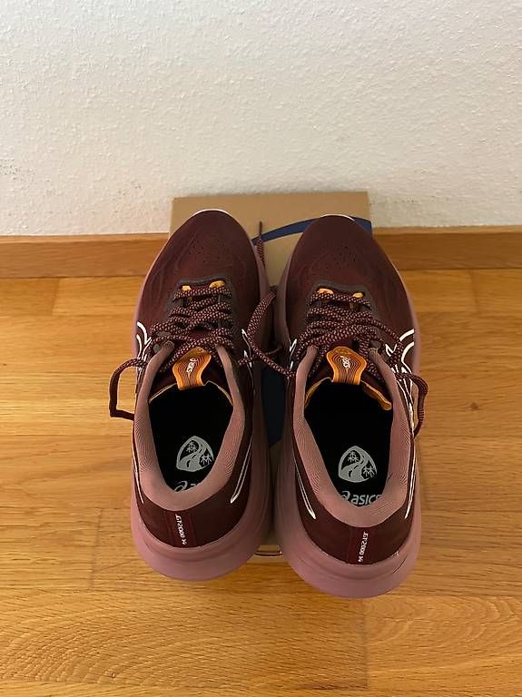 Asics Scarpe da donna: ASICS GT-2000 14 TR Lady – Usato da Küssnacht am Rigi venduto da Amskle 4