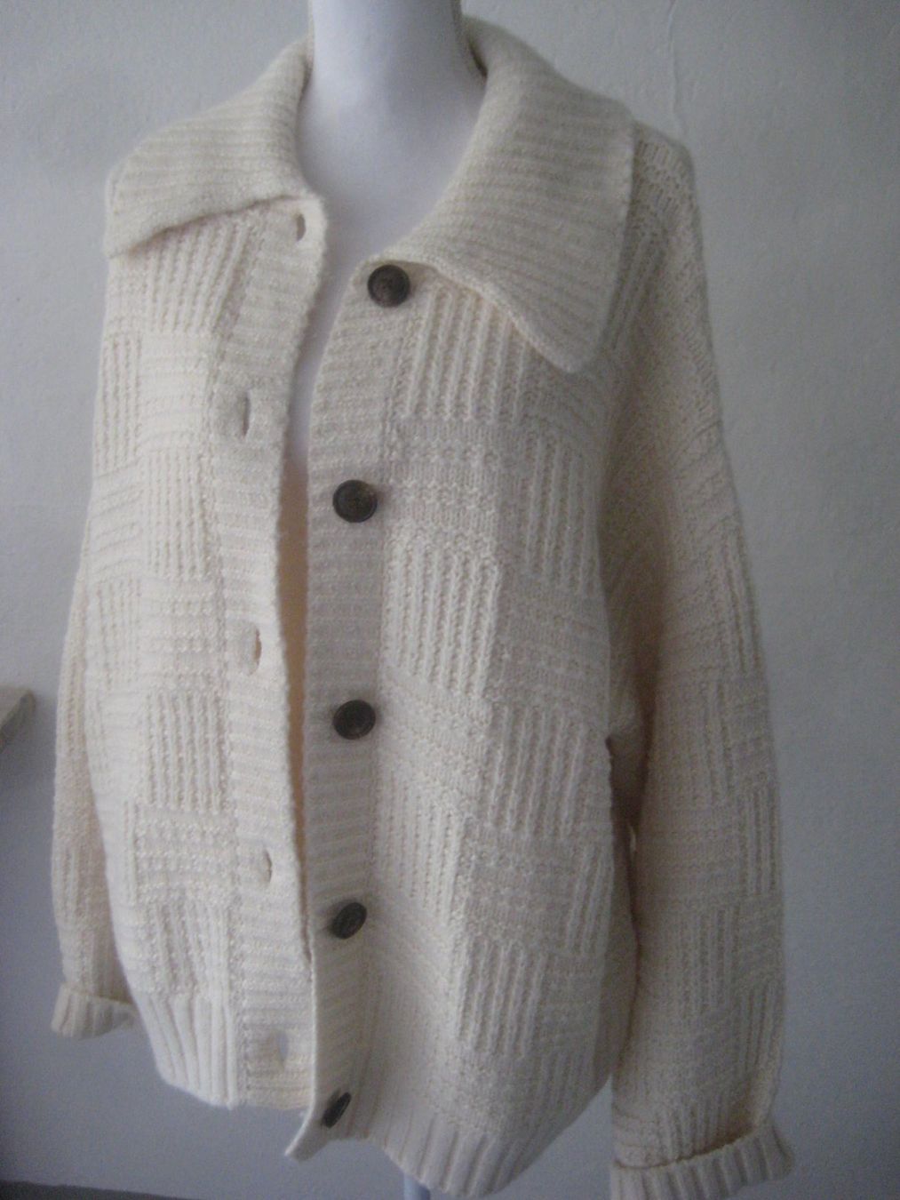 Giacche: DAMEN    STRICKJACKE  FAHRET – Nuovo (secondo la descrizione) da Uster venduto da flocke1 3