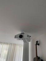 Heimkino Beamer Sony VPL-HW45ES mit Leinwand