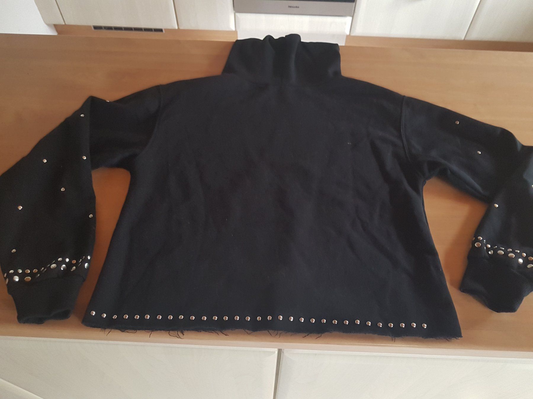 C&A Maglioni & Felpe: Pull avec capuchon taille M marque C&A 52% coton – Usato da Villiers venduto da san_jn5w 5