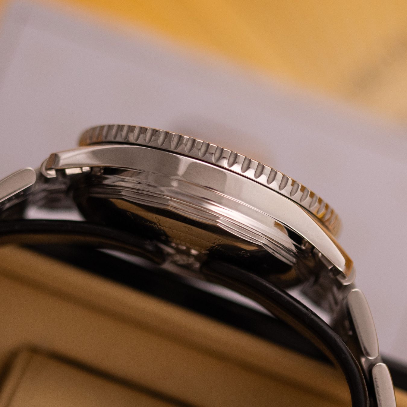 Breitling Orologi: Breitling Navitimer / A13322 / 2003 / Full Set – Usato da Luzern venduto da PrimeSwissTime 5