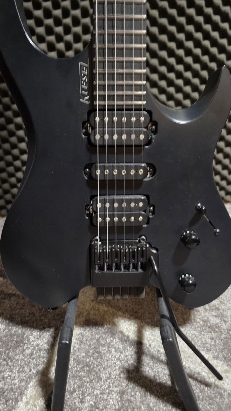Kiesel Musikinstrumente: Kiesel Vader Custom – Neu (gemäss Beschreibung) aus Biel/Bienne von StarkyGuitarTv