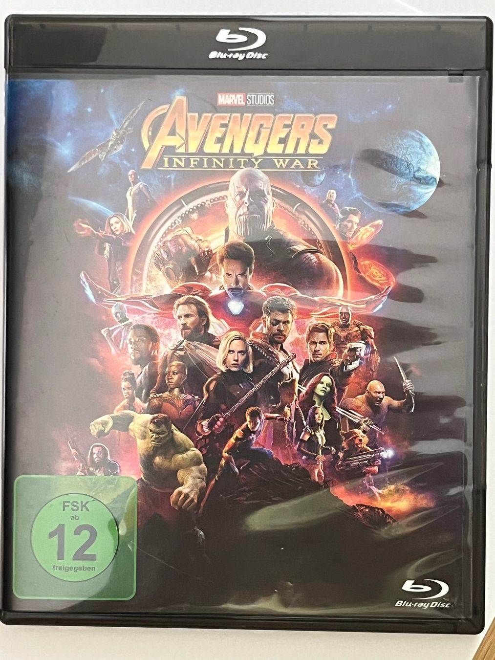 Tutti i DVDs: Avengers Infinity War Blu-ray – Usato da Au ZH venduto da Paninifieber26