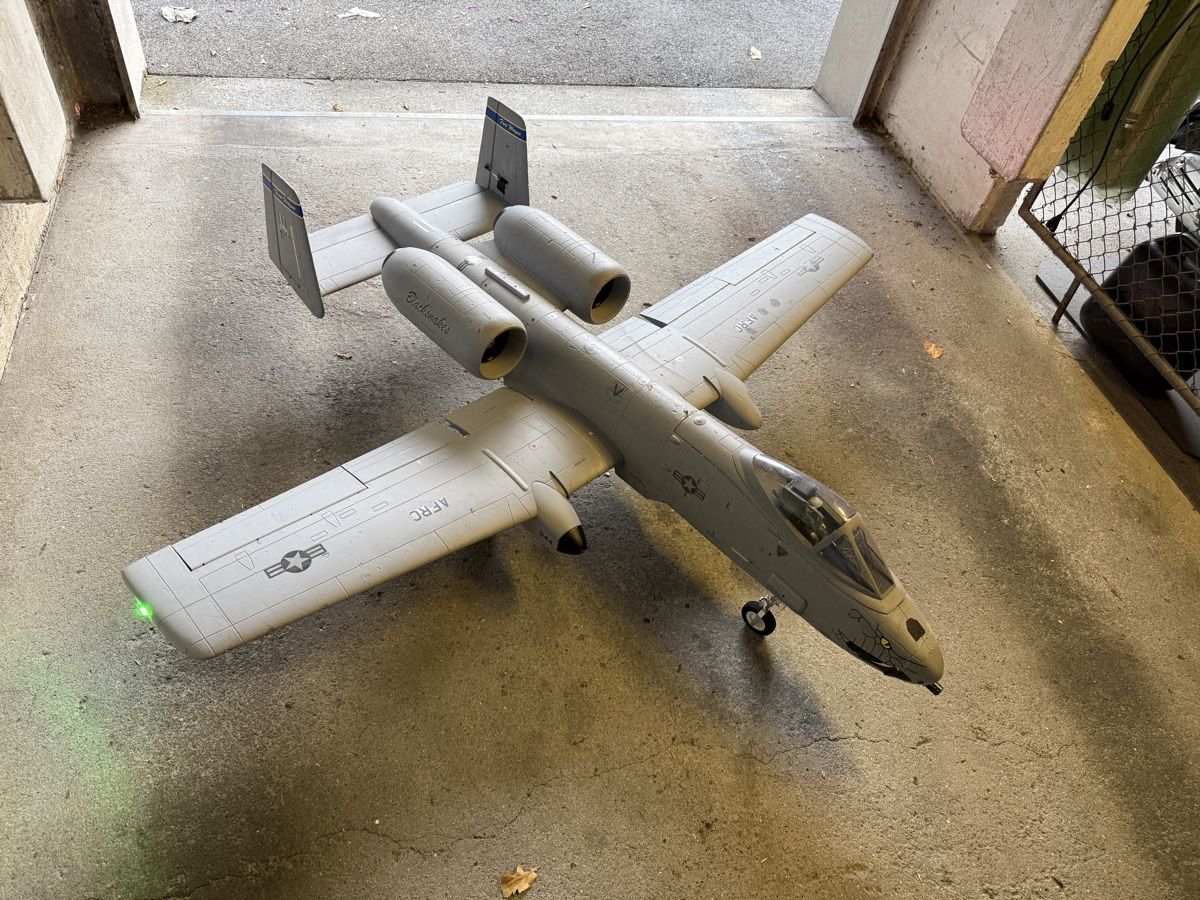 RC Kits de montage: Freewing A10 twin 80mm edf, centerburner – D'occasion à Effretikon par master1873 2