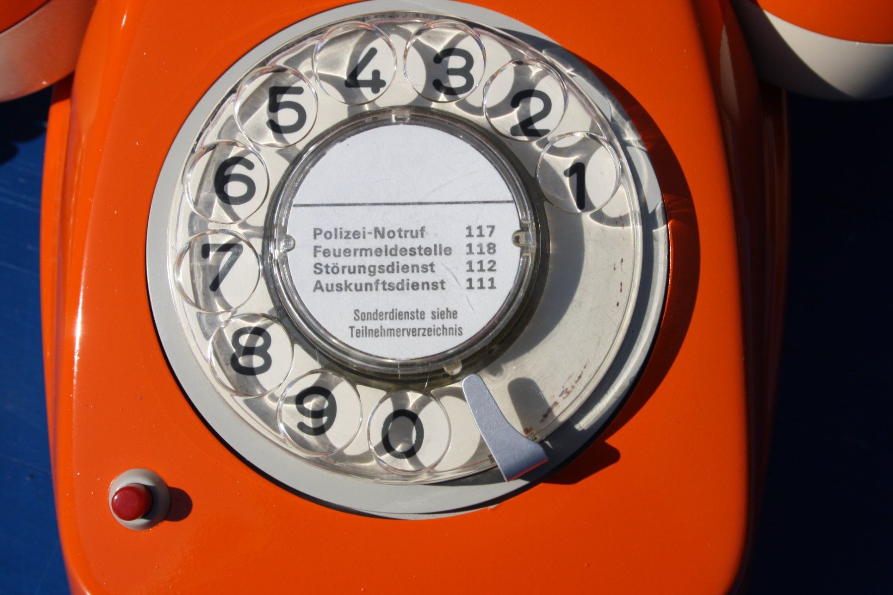 Telefoni: TELEFON VINTAGE MIT WÄHLSCHEIBE – Usato da Wauwil venduto da Pneuedy 1