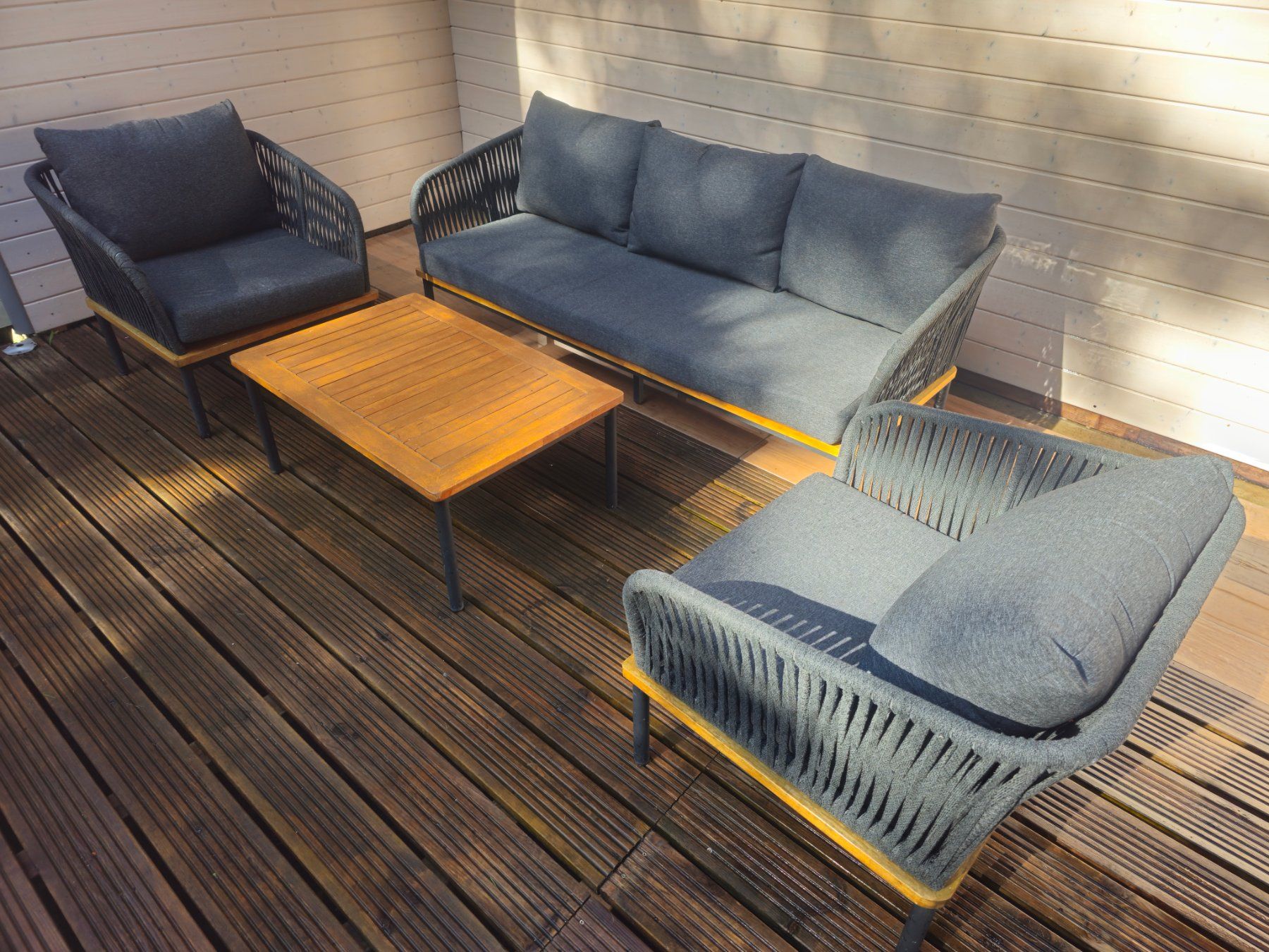 Divani: Gartenlounge Set mit Beistelltisch – Usato da Etzgen venduto da juj_b678 2