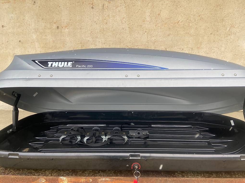 Box da tetto: XL Thule Pacific 200 mit oder ohne Dachträger – Usato da Leuzigen venduto da Doppelrad 4