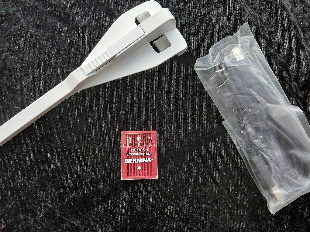 Bernina Macchine da cucire: Bernina Stickmodul 555/560/580 – Usato da Laupen ZH venduto da marsaba 2