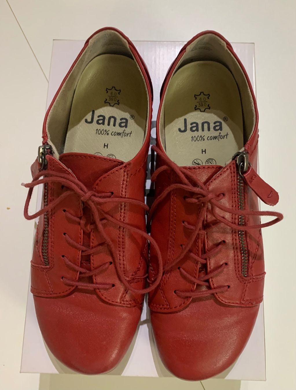 Scarpe da donna: Chaussures basses Jana p.39 – Usato da Sion venduto da DayJenn
