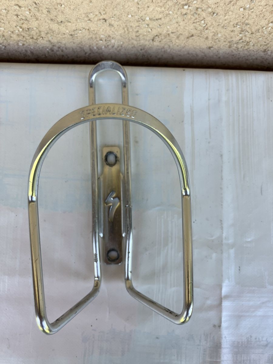 Specialized Pezzi di ricambio: Lot Flaschenhalter/ Bidonhalter – Usato da Trimbach venduto da cendira 4
