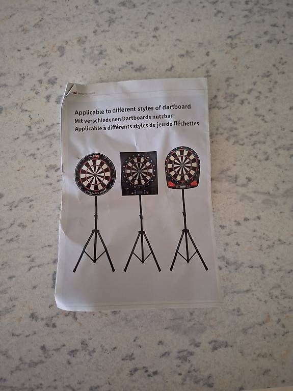 Freccette: Ständer für Dartboard (Elektro- oder Steeldart) – Nuovo (secondo la descrizione) da Marbach LU venduto da antanarivo 4