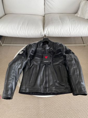 Dainese 8-Track Lederjacke | Neu mit Etikett | Gr. 50 | Top