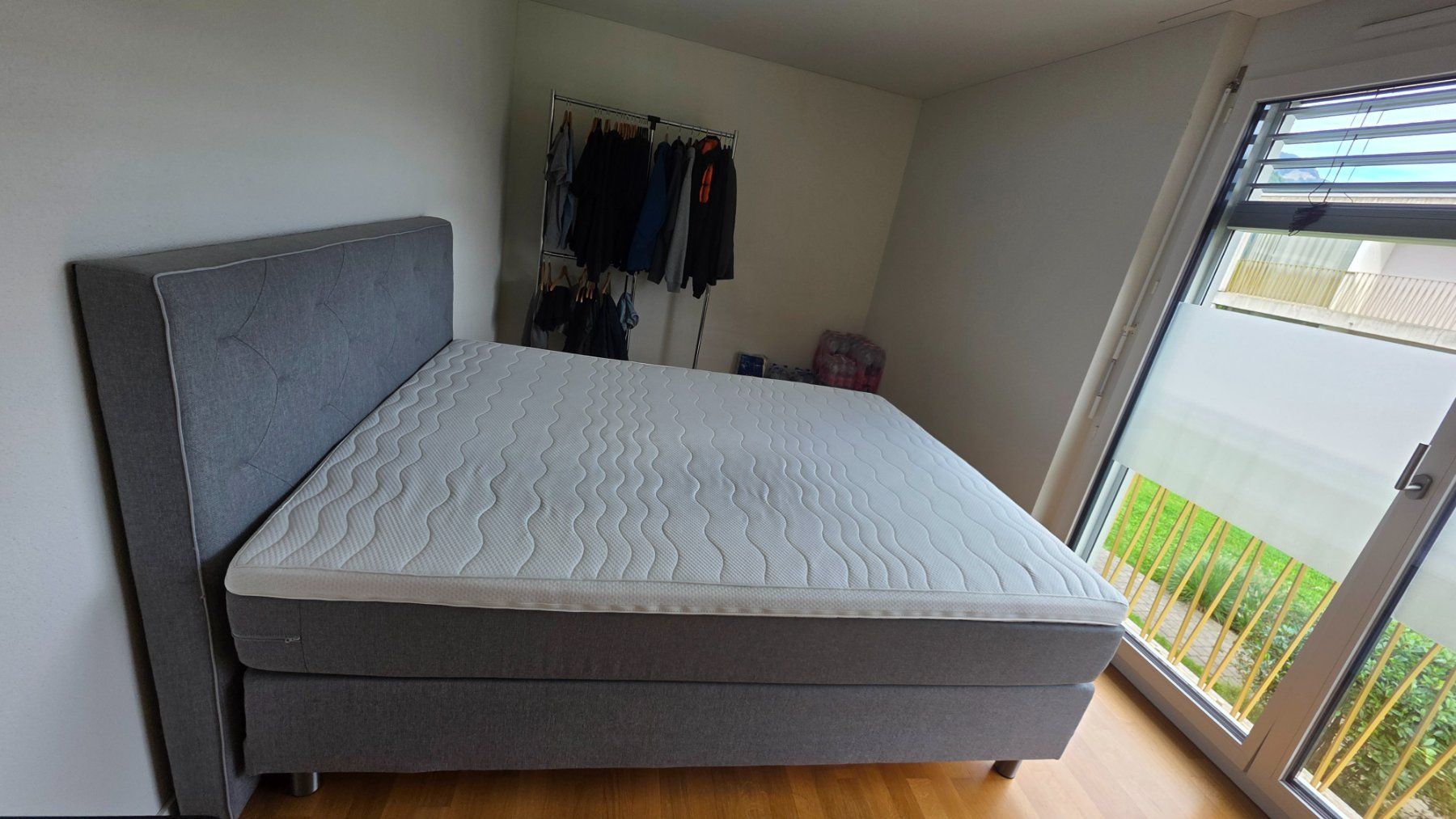 Pfister Letti: Boxspringbett 160x200,Grau – Usato da Näfels venduto da jayjay1968 3