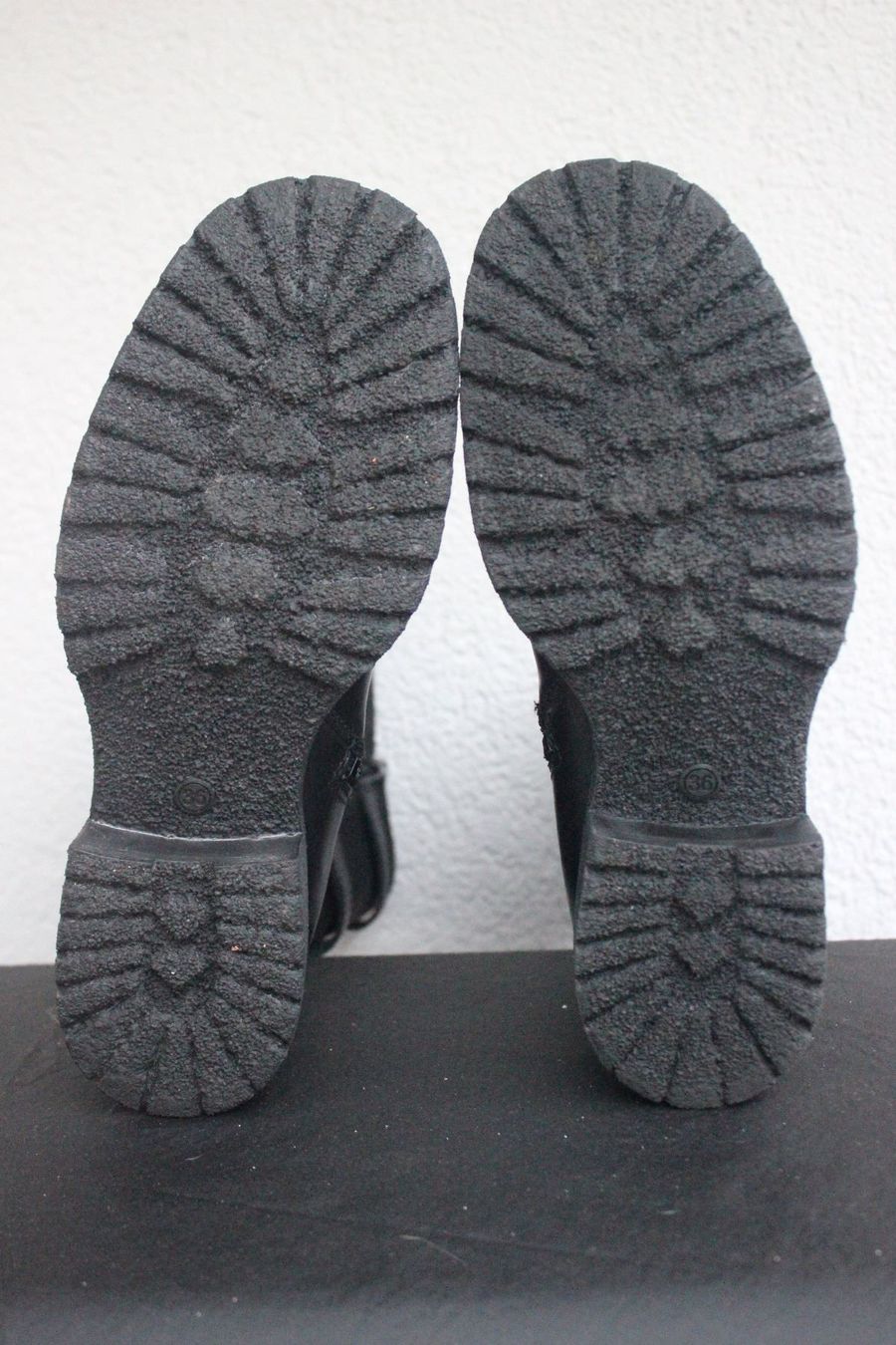 Scarpe da donna: NEU! Stiefel, schwarz, Grösse 36 – Nuovo (secondo la descrizione) da Staufen venduto da qualiton 2