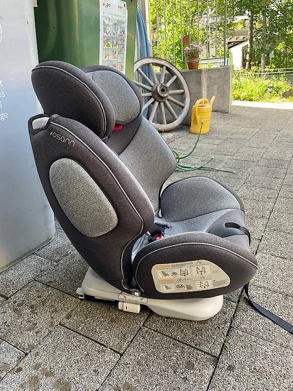 Auto-Kindersitze: Autositz inkl. Neugeboreneneinsatz – Gebraucht aus Neuenkirch von sarahbra 1