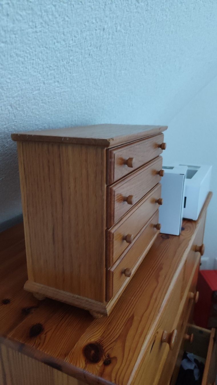 Cassettiere: Mini Kommode aus Holz mit vier Schubladen – Nuovo (secondo la descrizione) da Zürich venduto da nic_xm7s