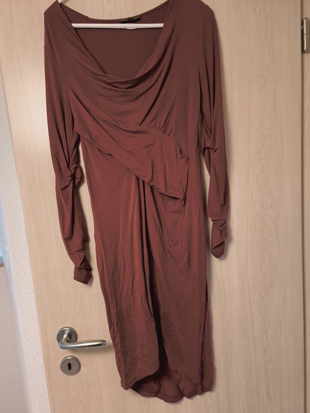 Kleider: Robe Decenio taille S – Gebraucht aus Vallamand von rom_z7q6
