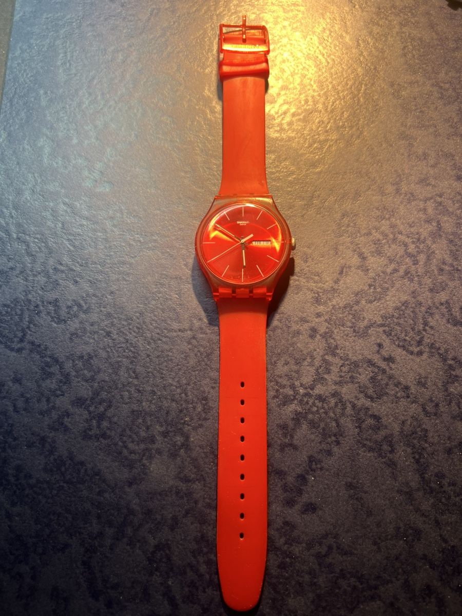 Swatch Uhren: Swatch Red Rebel – Gebraucht aus Laufen von groove60 1