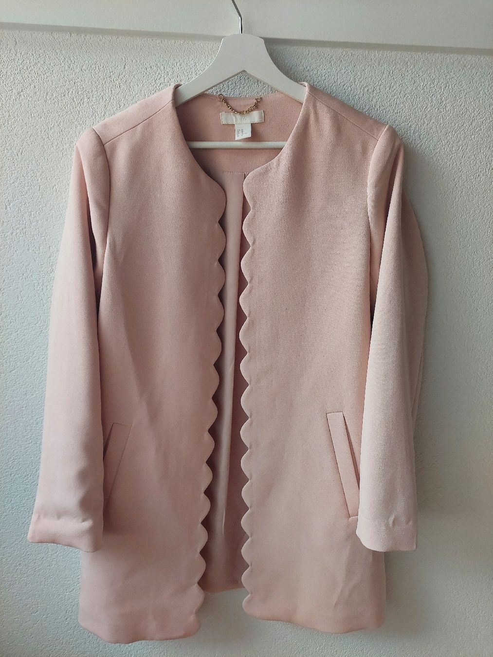 H&M Giacche: Blazer hellrosa Gr.40 H&M – Usato da Magglingen/Macolin venduto da Muriel_C