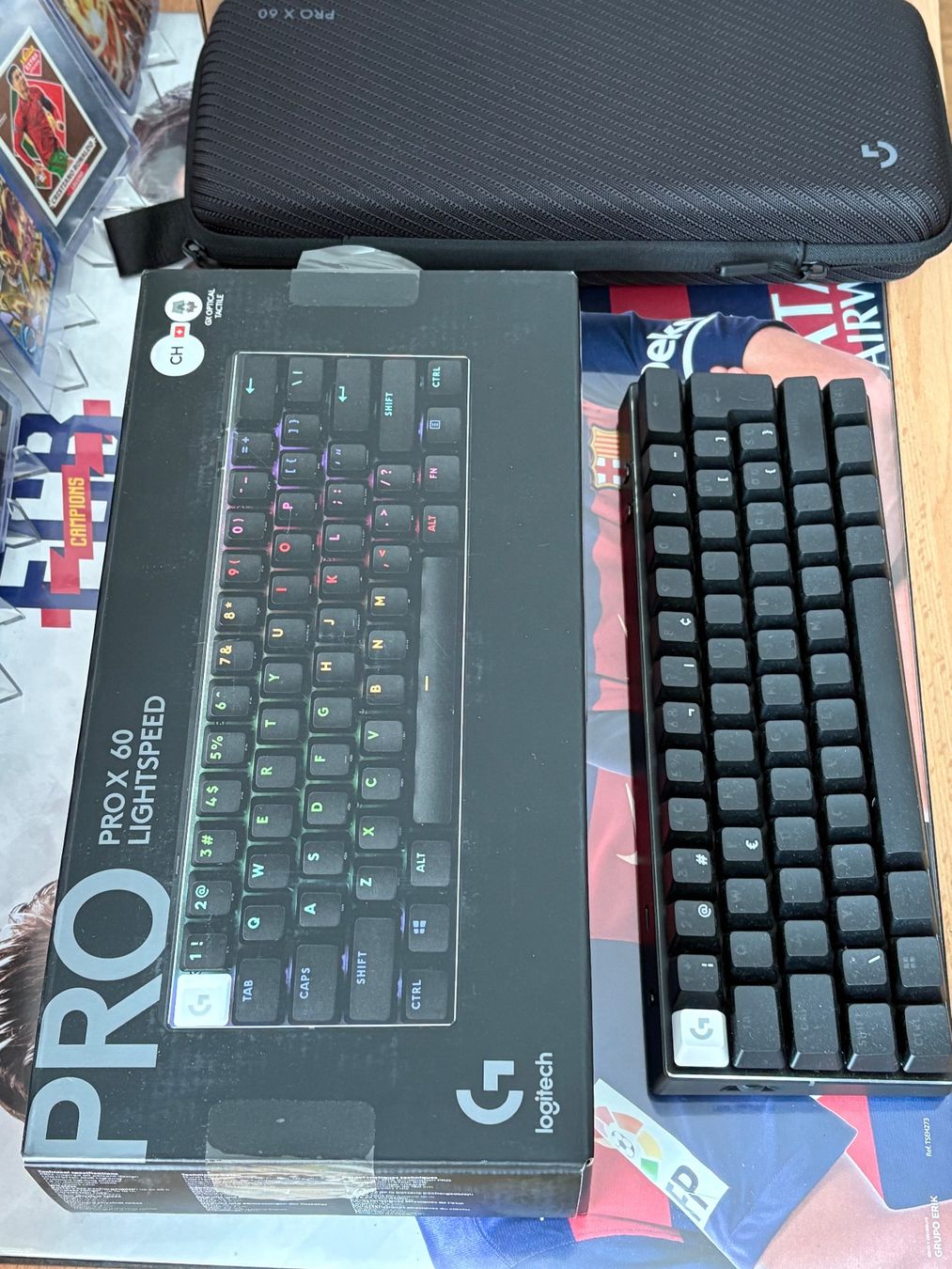 Logitech Tastiere: LOGITECH PRO X 60 LIGHTSPEED Gaming Tastatur Kabellos – Nuovo (secondo la descrizione) da Köniz venduto da RetroBoy89