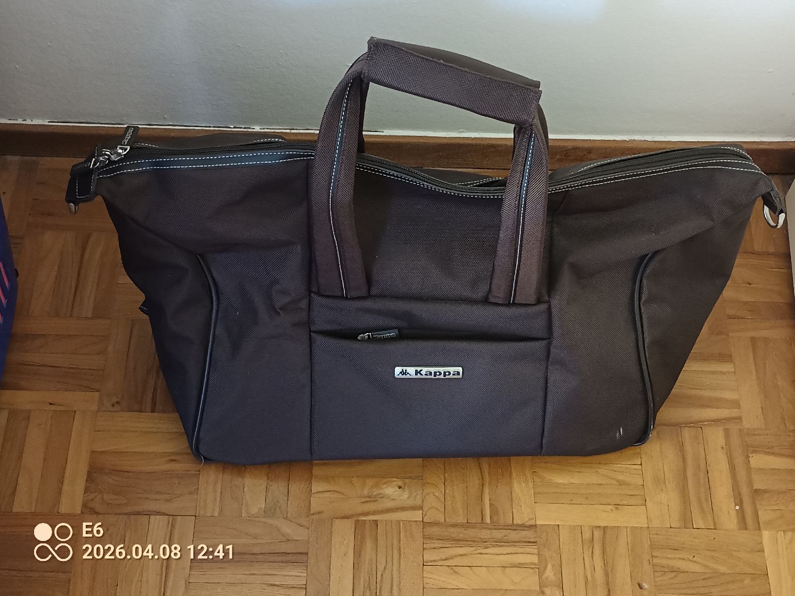 Kappa Borse: Reisetasche Marke: Kappa – Usato da Zürich venduto da Mitzi6 1
