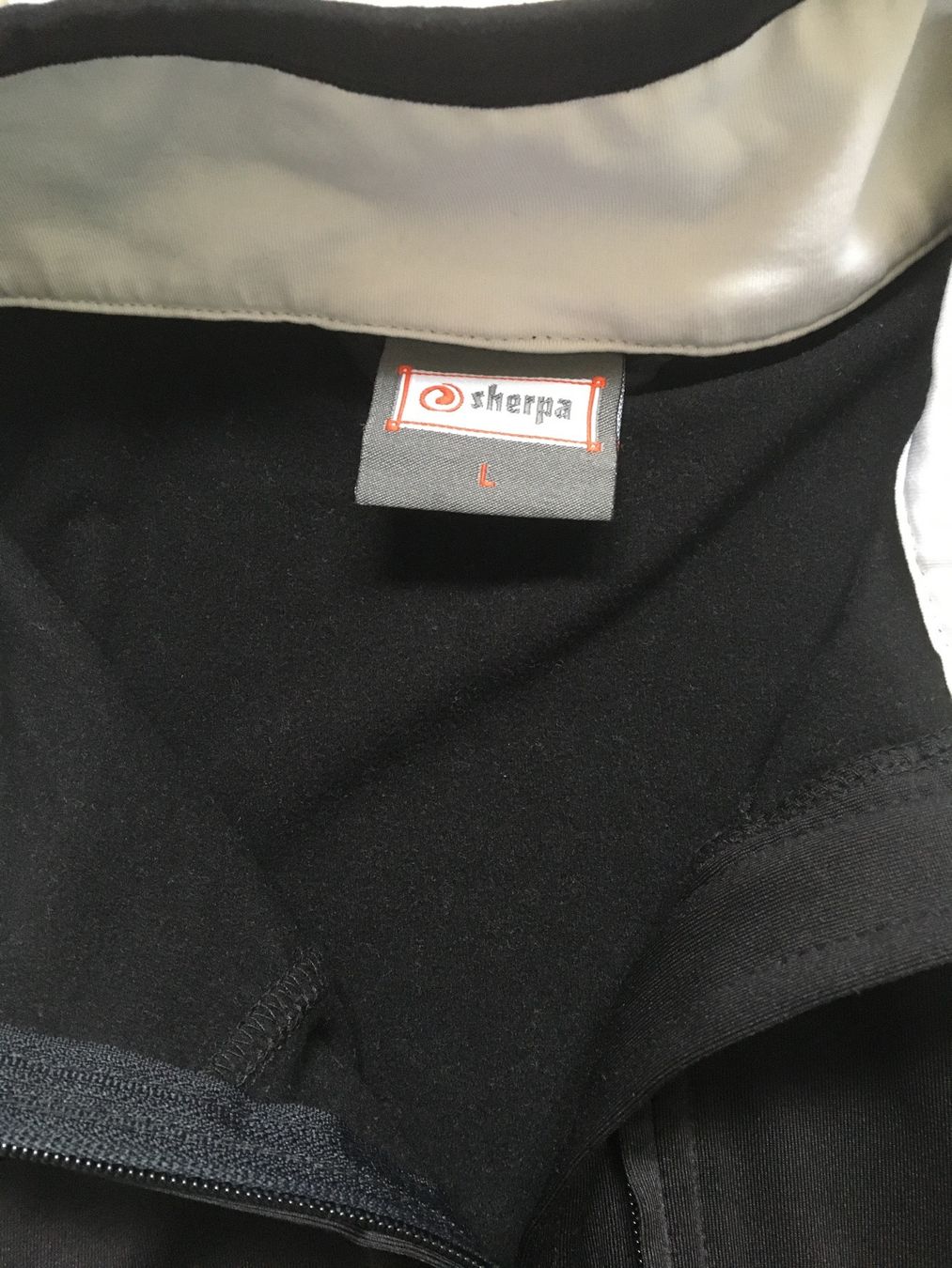 Sherpa Jacken: Sport Jacke L – Gebraucht aus Arth von Vrecam51 1