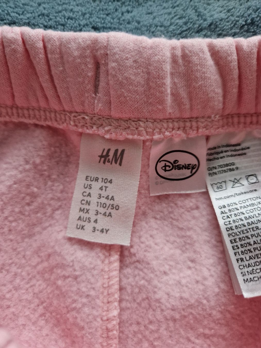 H&M Pantalons: Trainer Hosen grösse 104 – D'occasion à Heimberg par Eleanor20 1