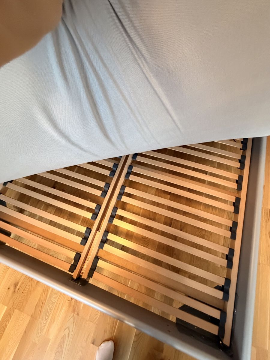 Lits: Bett 160x200  – D'occasion à Aarau par 1laura 1