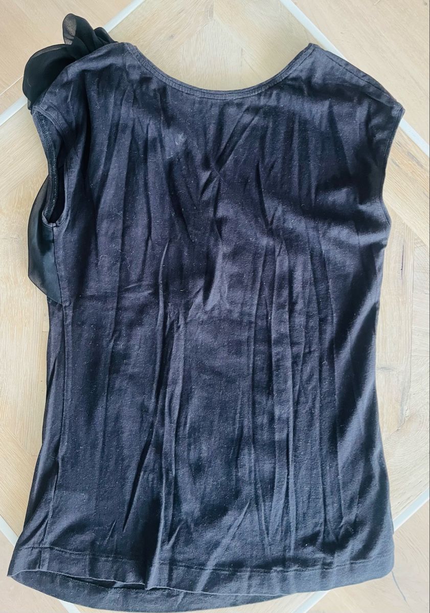 Massimo Dutti Tops: Massimo Dutti Top, schwarz, Grösse XS – Gebraucht aus Pfäffikon SZ von humming-bird 3