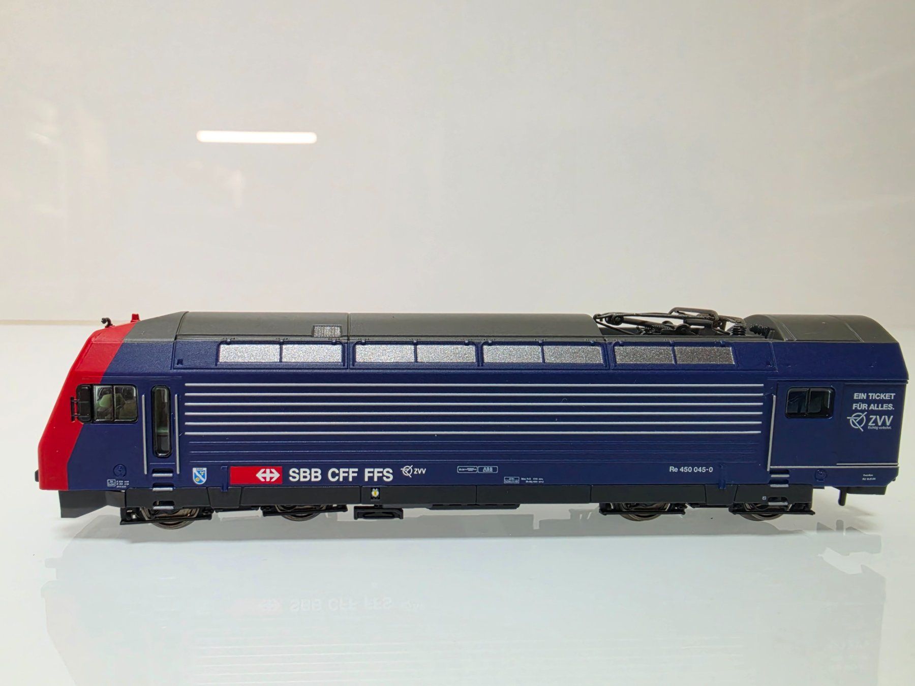 Fleischmann Modellini di ferrovie: Fleischmann SBB Re450 S-Bahn ESU V5 – Nuovo e nell'imballaggio originale da Neuenhof venduto da ludovicco 1
