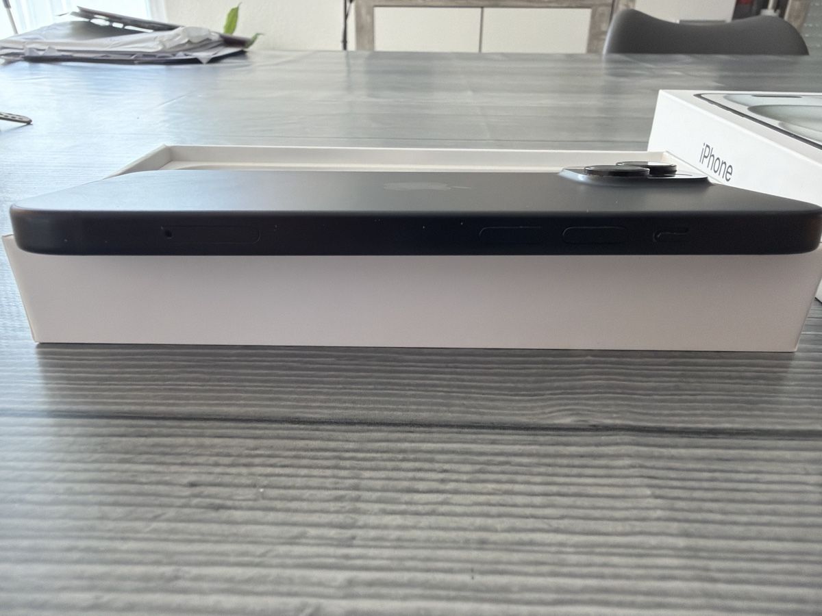 Apple Handys / Smartphones: Iphone 15 128GB Black – Gebraucht aus Seengen von jordi89 7