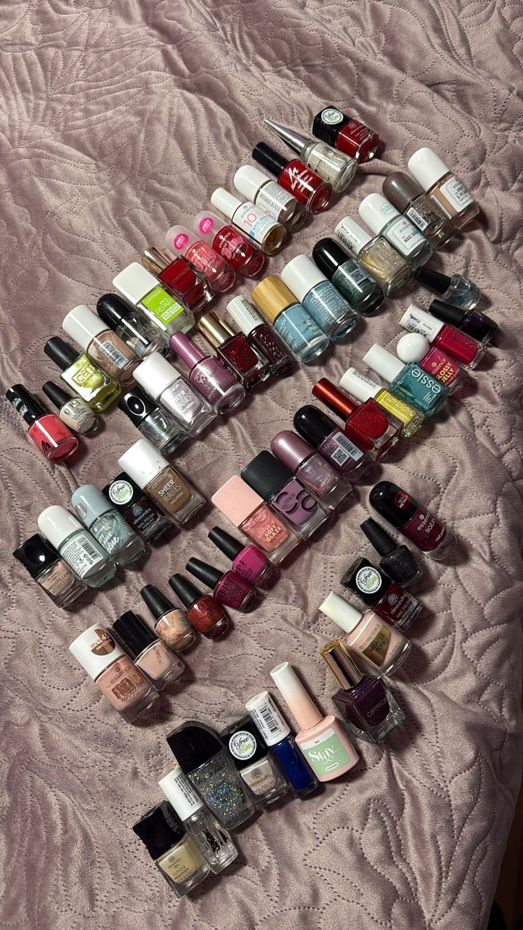 Nagellack: Nagellack Set diverse Marken – Neu (gemäss Beschreibung) aus Netstal von Queen37 1