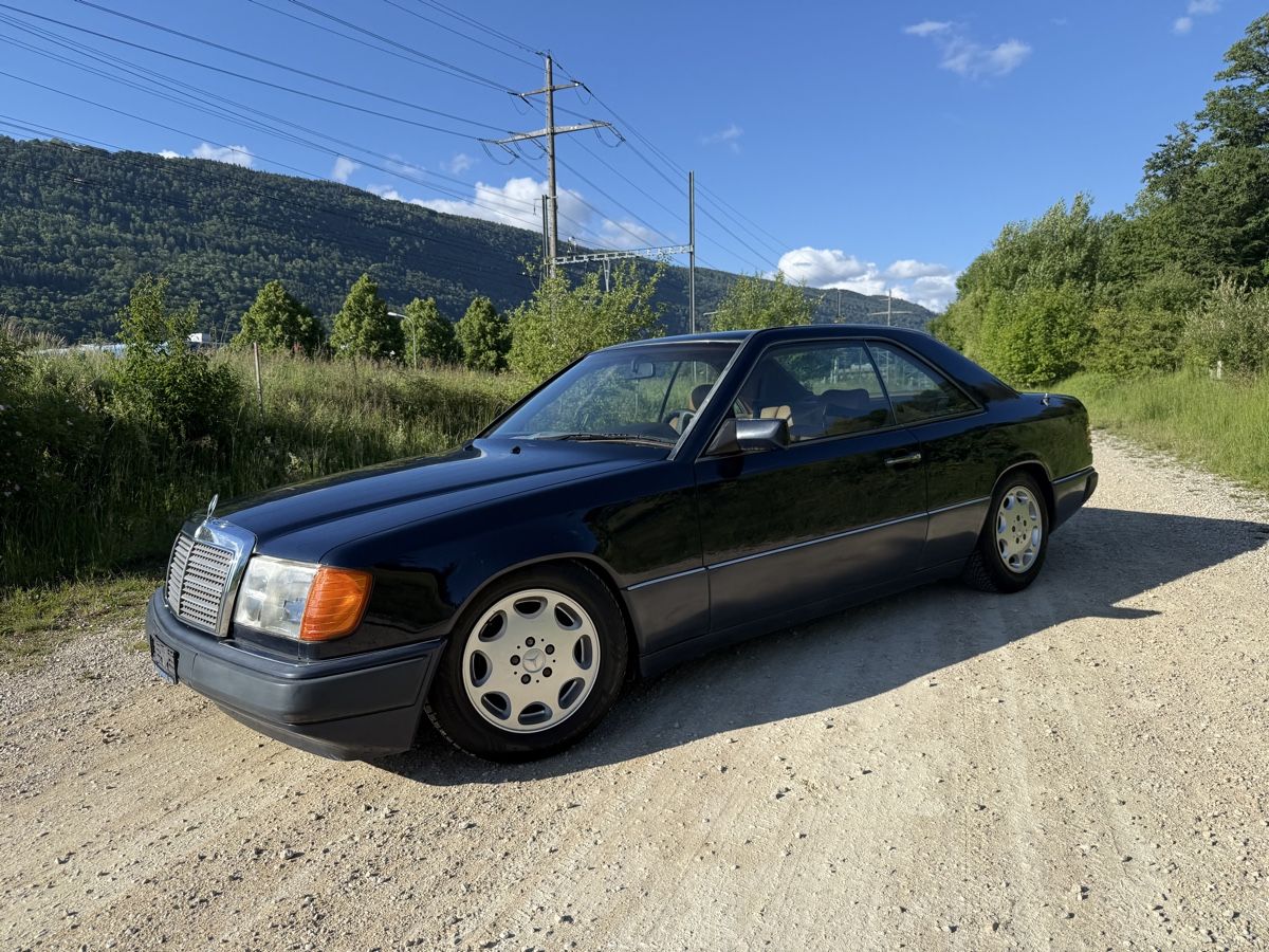 Mercedes-Benz Automobili: Mercedes-Benz 230 CE – Usato da Aarberg venduto da nany17