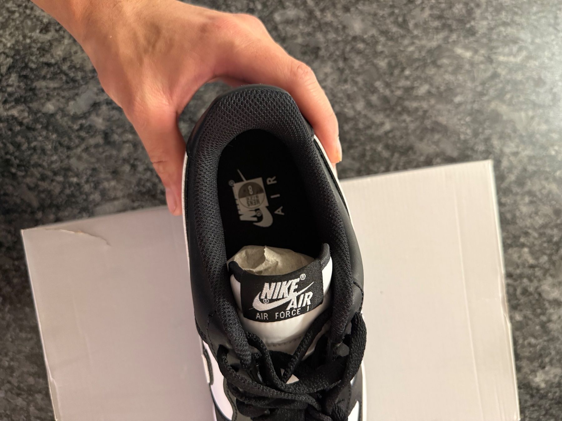 Scarpe da uomo: Nike Air Force 1 Panda Gr. 41 – Nuovo e nell'imballaggio originale da Volketswil venduto da DekoShop24 5