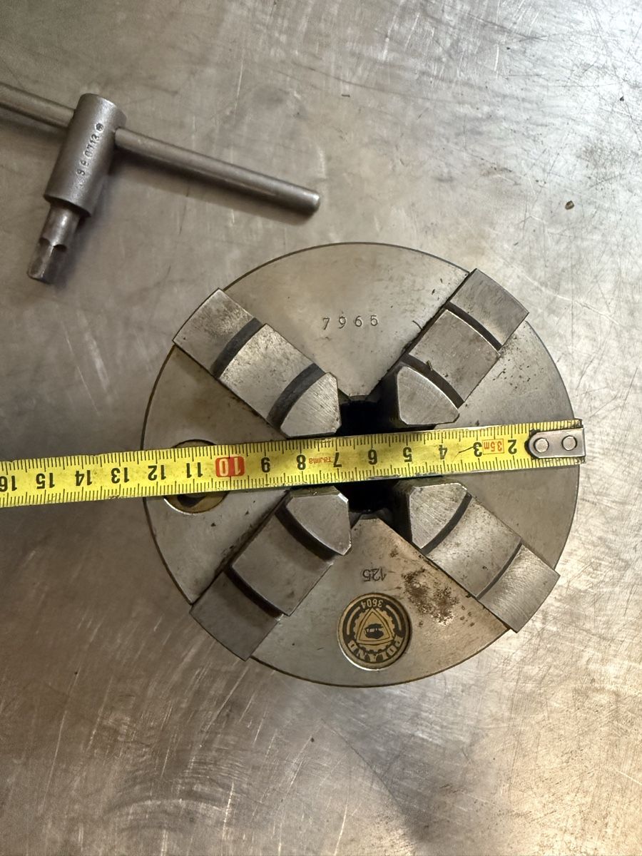 Tous les outils: Vierbackenfutter 125mm – D'occasion à Dietlikon par DIVO 2