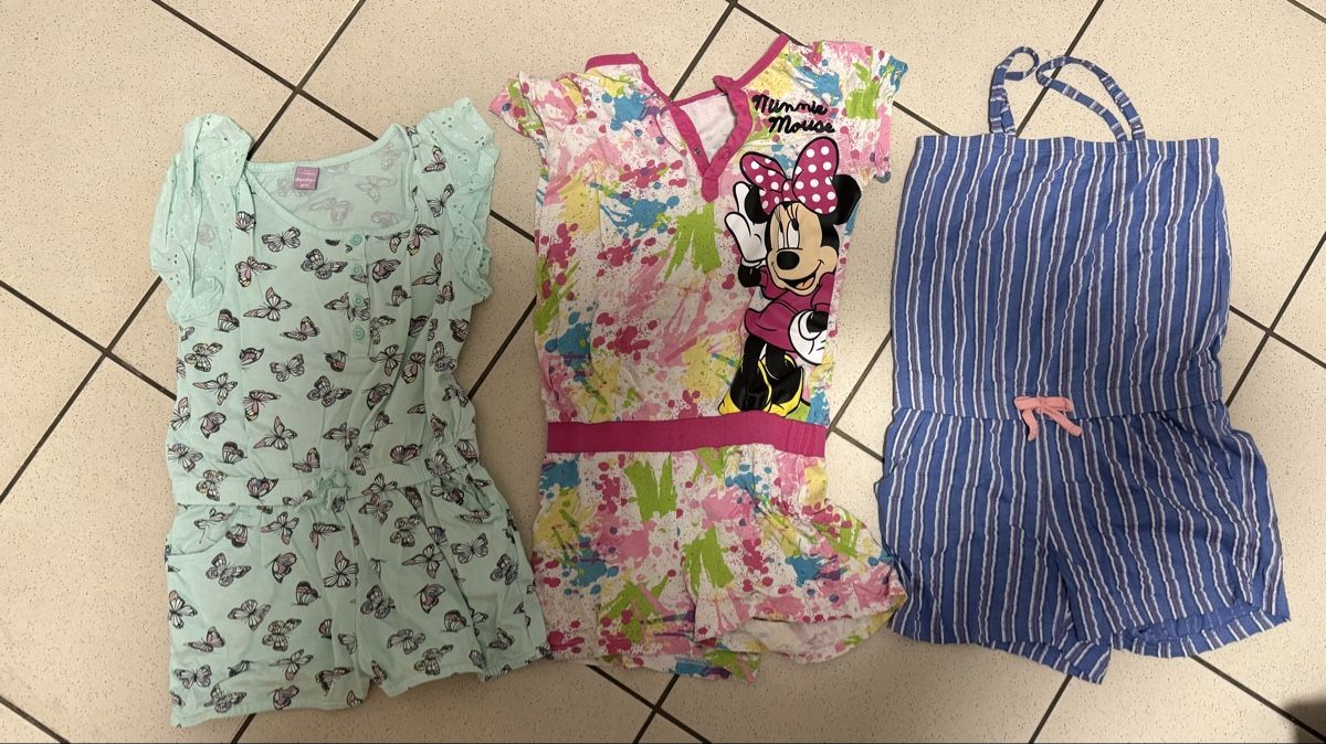Lotti & Set di vestiti: Riesiges Kleiderpaket Gr 122 – Usato da Seltisberg venduto da Oreganon 2