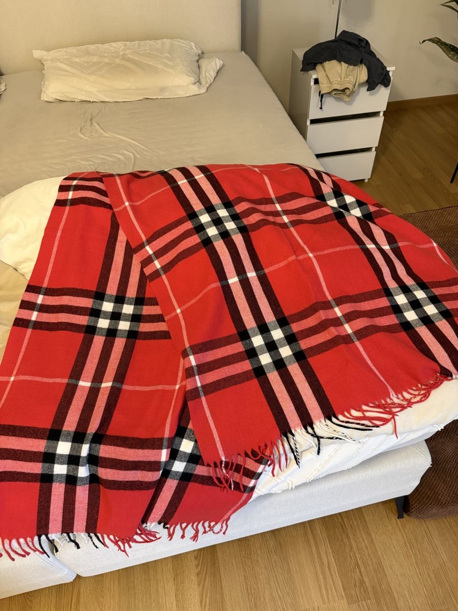 Foulard & Sciarpe: Warmer Winter Schal im Karomuster, verschiedene Farben – Nuovo (secondo la descrizione) da Oberhofen Thun'see venduto da ClaudiaKelesh 1