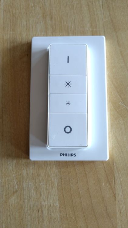 Philips Hue Dimmer Switch V1 (Gebraucht) in Embrach für CHF 12.5 – mit ...