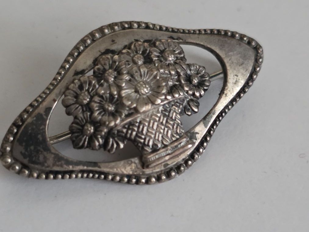 Broschen & Nadeln: Brosche Vintage – Gebraucht aus Wittenbach von rose_rosi
