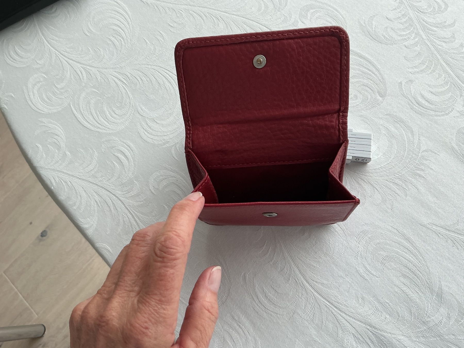 Bree Portamonete: BREE Portemonnaie Leder Rot. – Usato da Urdorf venduto da eneri56 3