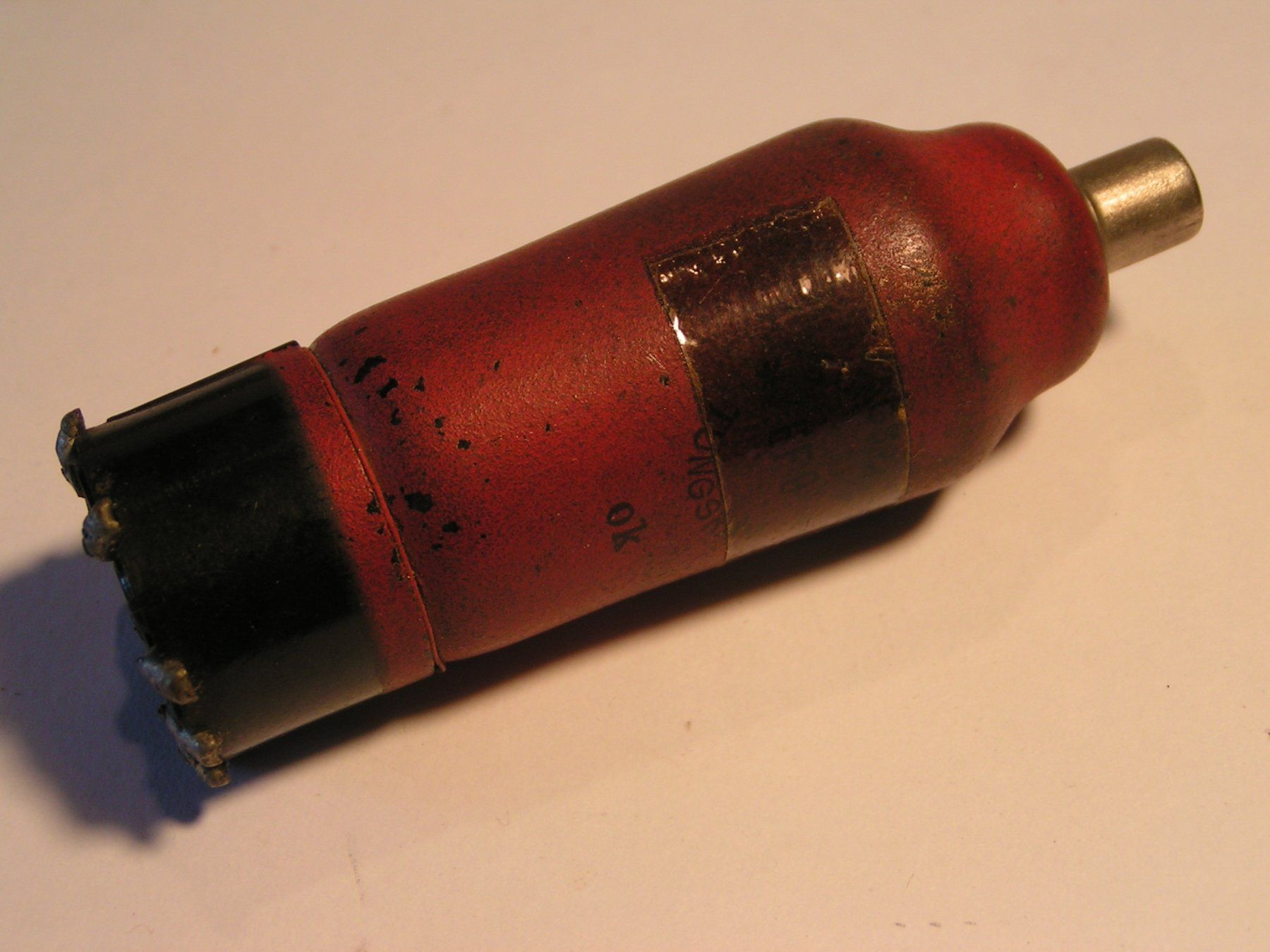 Componenti elettronici: Vintage Radioröhre EF9 – Usato da Nussbaumen AG venduto da Muerik